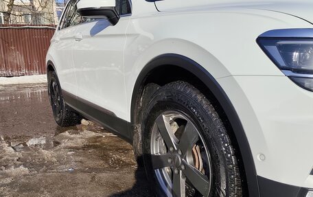 Volkswagen Tiguan II, 2017 год, 2 000 000 рублей, 15 фотография