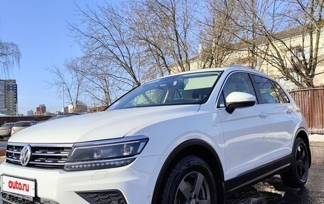 Volkswagen Tiguan II, 2017 год, 2 000 000 рублей, 13 фотография