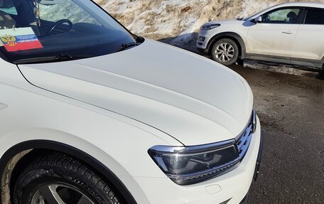 Volkswagen Tiguan II, 2017 год, 2 000 000 рублей, 28 фотография