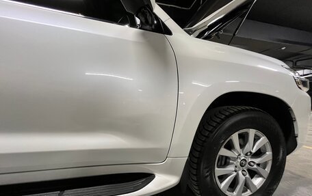 Toyota Land Cruiser 200, 2016 год, 7 210 000 рублей, 8 фотография