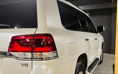 Toyota Land Cruiser 200, 2016 год, 7 210 000 рублей, 5 фотография