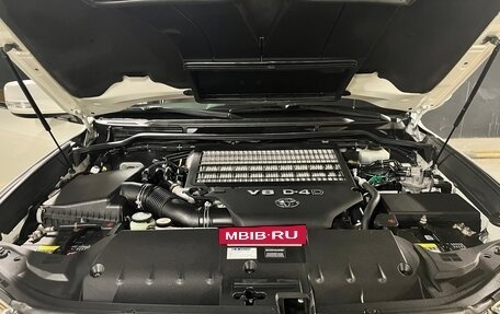 Toyota Land Cruiser 200, 2016 год, 7 210 000 рублей, 20 фотография