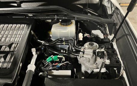 Toyota Land Cruiser 200, 2016 год, 7 210 000 рублей, 23 фотография