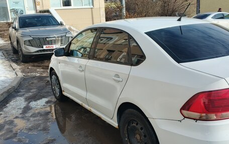 Volkswagen Polo VI (EU Market), 2015 год, 385 000 рублей, 2 фотография