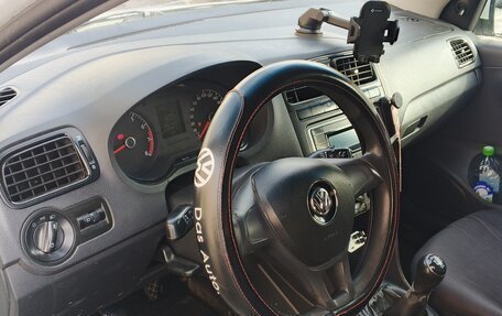 Volkswagen Polo VI (EU Market), 2015 год, 385 000 рублей, 6 фотография