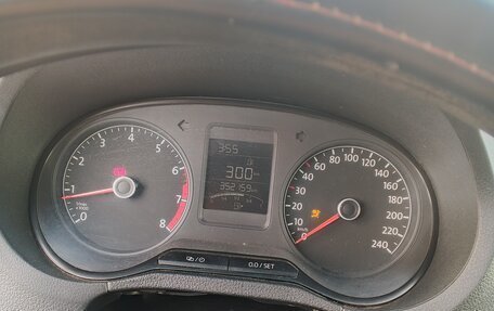 Volkswagen Polo VI (EU Market), 2015 год, 385 000 рублей, 8 фотография