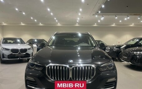 BMW X5, 2021 год, 6 990 000 рублей, 2 фотография