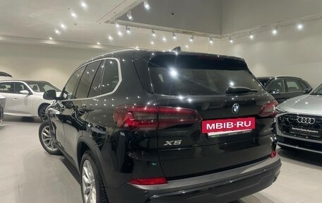 BMW X5, 2021 год, 6 990 000 рублей, 4 фотография