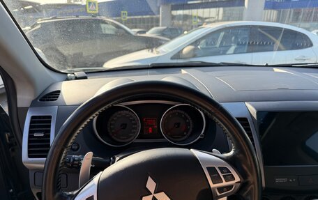 Mitsubishi Outlander III рестайлинг 3, 2008 год, 1 300 000 рублей, 7 фотография