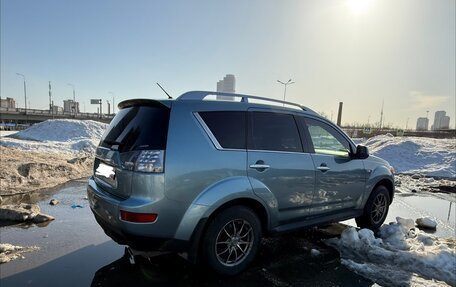 Mitsubishi Outlander III рестайлинг 3, 2008 год, 1 300 000 рублей, 15 фотография