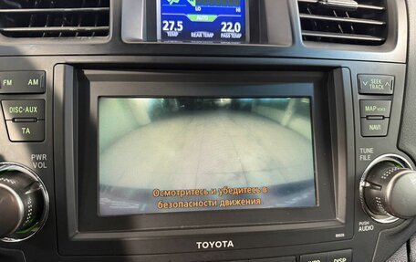 Toyota Highlander III, 2011 год, 1 999 800 рублей, 11 фотография