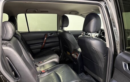 Toyota Highlander III, 2011 год, 1 999 800 рублей, 4 фотография