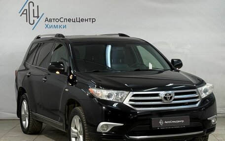 Toyota Highlander III, 2011 год, 1 999 800 рублей, 16 фотография