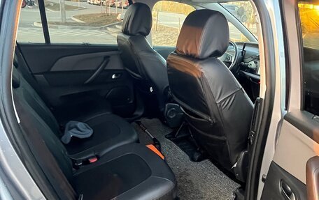 Citroen C4 Picasso II рестайлинг, 2017 год, 1 700 000 рублей, 6 фотография