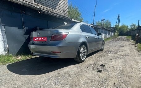 BMW 5 серия, 2004 год, 1 050 000 рублей, 6 фотография