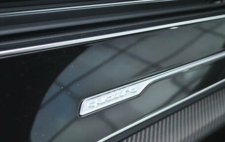 Audi Q7, 2025 год, 16 999 000 рублей, 27 фотография