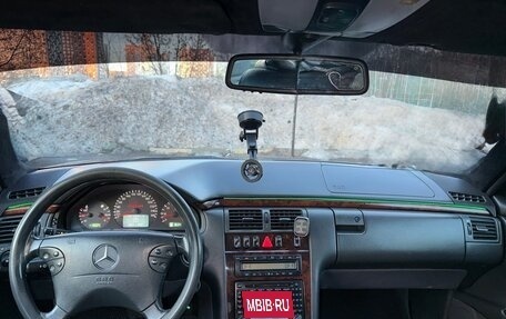 Mercedes-Benz E-Класс, 2000 год, 620 000 рублей, 15 фотография