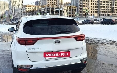 KIA Sportage IV рестайлинг, 2019 год, 2 400 000 рублей, 5 фотография