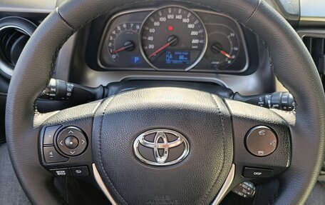 Toyota RAV4, 2013 год, 1 850 000 рублей, 12 фотография