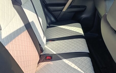 Toyota RAV4, 2013 год, 1 850 000 рублей, 18 фотография