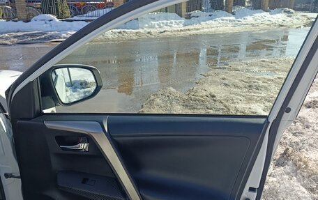 Toyota RAV4, 2013 год, 1 850 000 рублей, 22 фотография