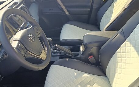 Toyota RAV4, 2013 год, 1 850 000 рублей, 26 фотография