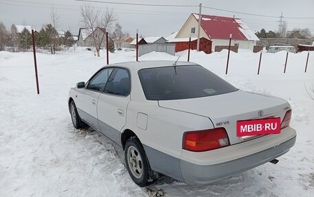 Toyota Vista, 1997 год, 450 000 рублей, 4 фотография