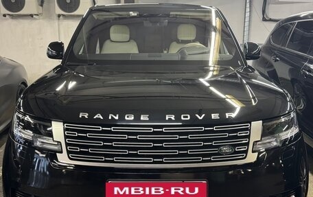 Land Rover Range Rover IV рестайлинг, 2023 год, 17 200 000 рублей, 2 фотография