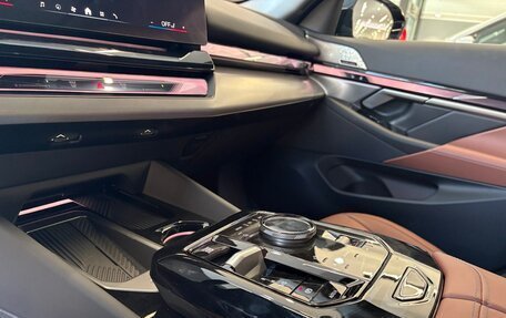 BMW 5 серия, 2025 год, 10 235 000 рублей, 7 фотография