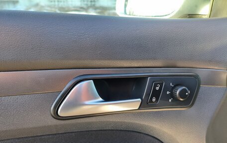 Volkswagen Touran III, 2007 год, 580 000 рублей, 12 фотография