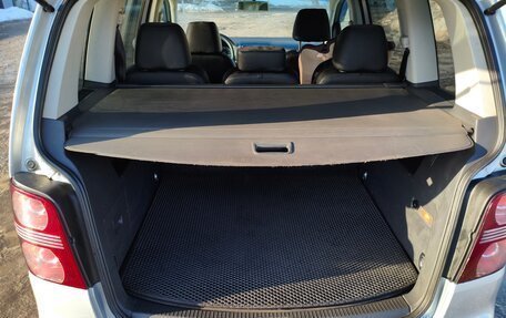 Volkswagen Touran III, 2007 год, 580 000 рублей, 21 фотография