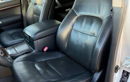 Toyota Land Cruiser 200, 2013 год, 4 200 000 рублей, 20 фотография