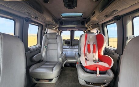 GMC Savana I, 2008 год, 2 250 000 рублей, 8 фотография