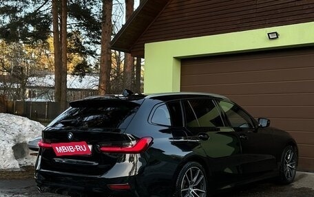 BMW 3 серия, 2020 год, 3 500 000 рублей, 2 фотография