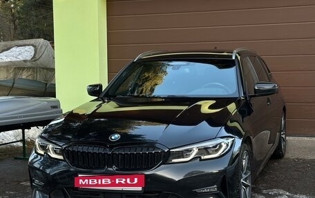 BMW 3 серия, 2020 год, 3 500 000 рублей, 3 фотография