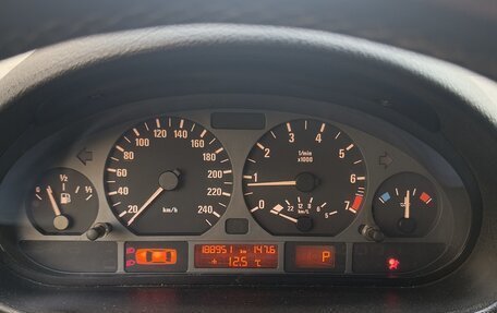 BMW 3 серия, 2004 год, 14 фотография