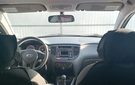 KIA Rio II, 2011 год, 720 000 рублей, 1 фотография