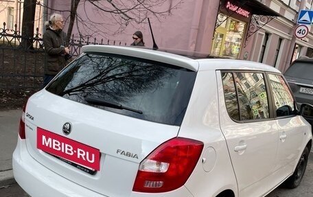 Skoda Fabia III, 2014 год, 922 000 рублей, 9 фотография
