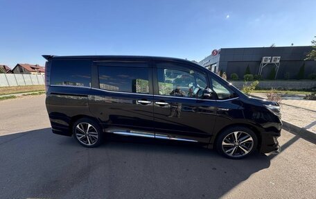 Toyota Esquire I, 2021 год, 2 850 000 рублей, 8 фотография