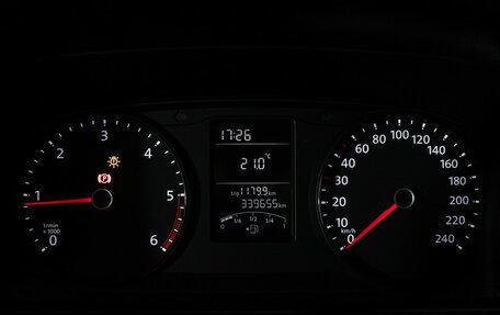 Volkswagen Transporter T5 рестайлинг, 2015 год, 1 599 777 рублей, 11 фотография