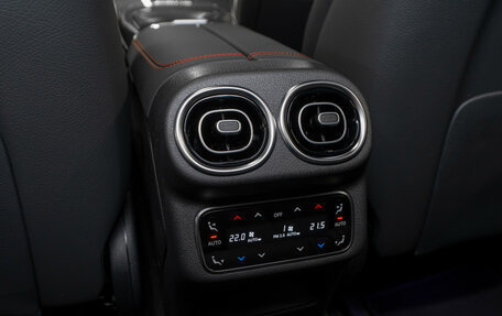 Mercedes-Benz GLC AMG, 2025 год, 10 750 000 рублей, 18 фотография