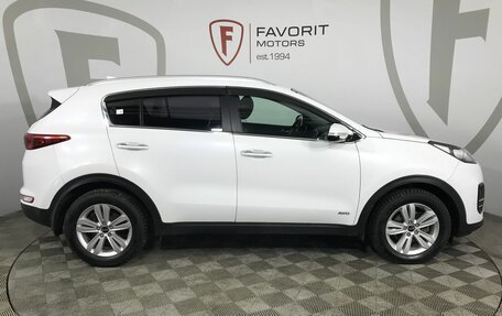 KIA Sportage IV рестайлинг, 2018 год, 1 699 000 рублей, 4 фотография