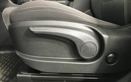 KIA Sportage IV рестайлинг, 2018 год, 1 699 000 рублей, 10 фотография