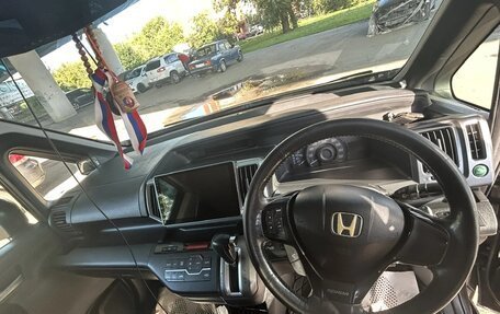 Honda Stepwgn IV, 2011 год, 1 700 000 рублей, 4 фотография