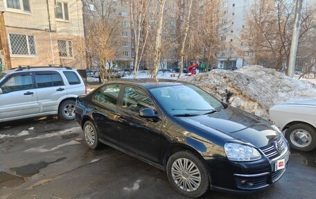Volkswagen Jetta VI, 2010 год, 546 000 рублей, 2 фотография