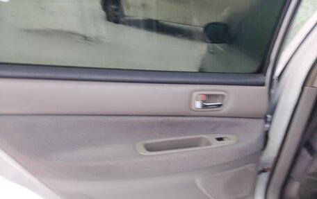 Toyota Vista V30, 2000 год, 600 000 рублей, 9 фотография