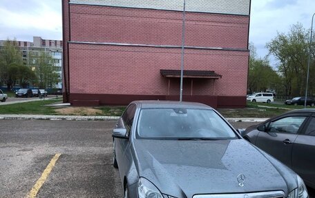 Mercedes-Benz E-Класс, 2012 год, 1 550 000 рублей, 4 фотография