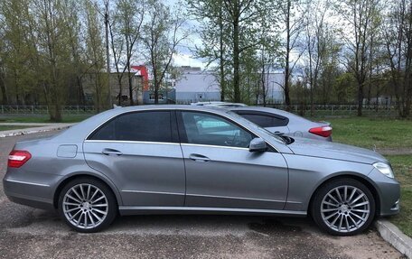 Mercedes-Benz E-Класс, 2012 год, 1 550 000 рублей, 5 фотография