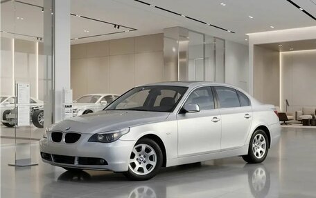 BMW 5 серия, 2005 год, 1 259 000 рублей, 2 фотография