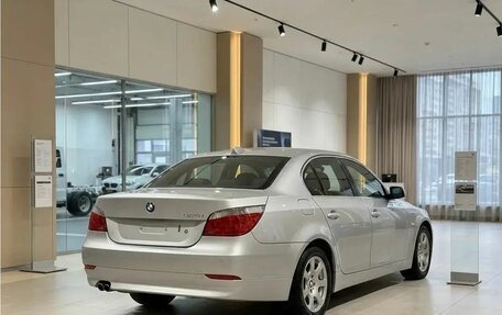 BMW 5 серия, 2005 год, 1 259 000 рублей, 6 фотография